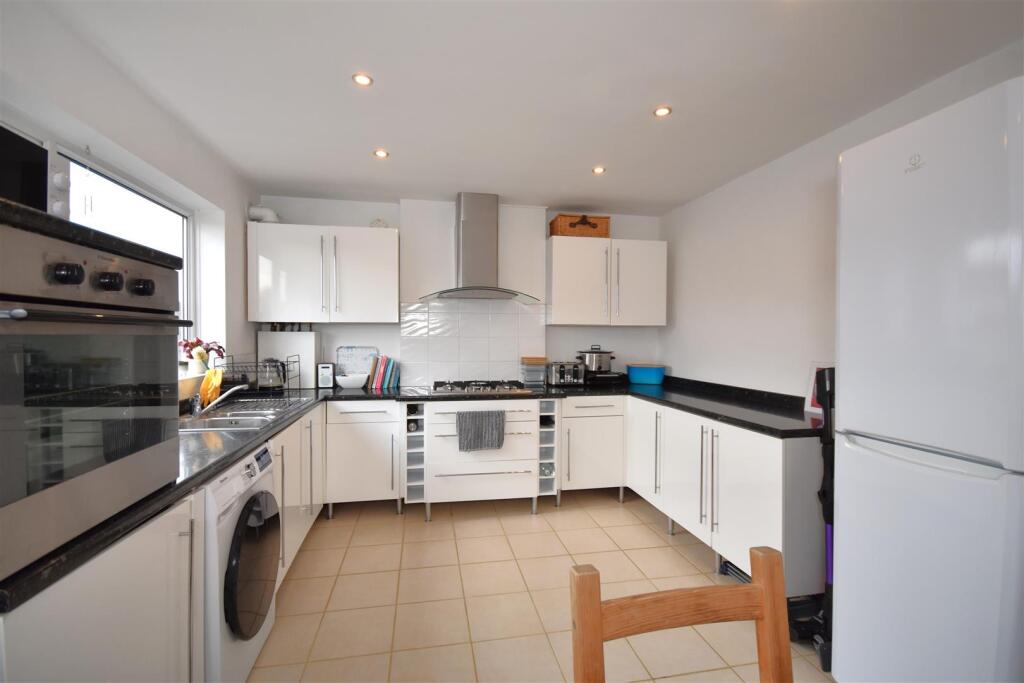 Additional image 9 of New Street, Little Neston, Neston