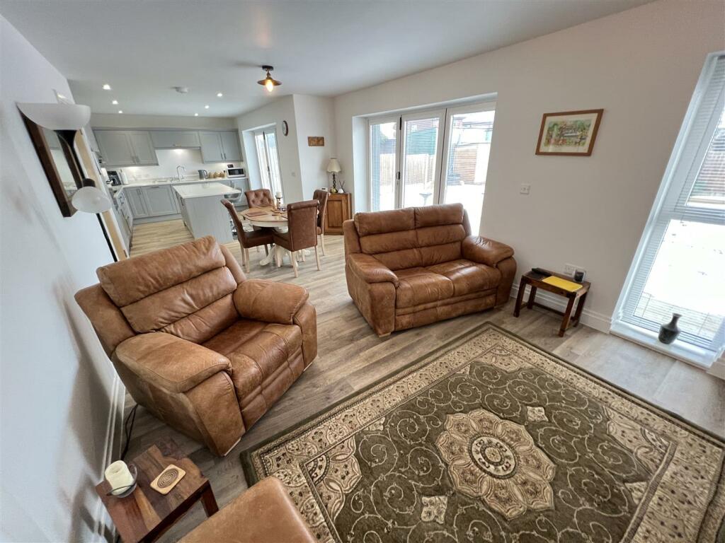 Additional image 15 of Barnston Road, Heswall, Wirral