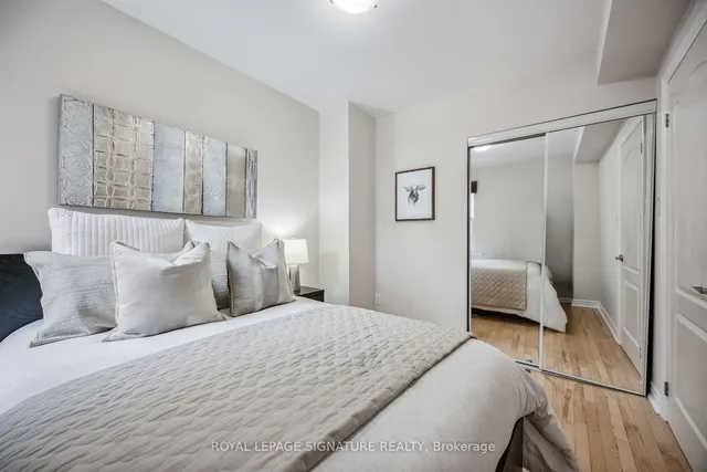 Additional image 15 of 1318 Dundas St