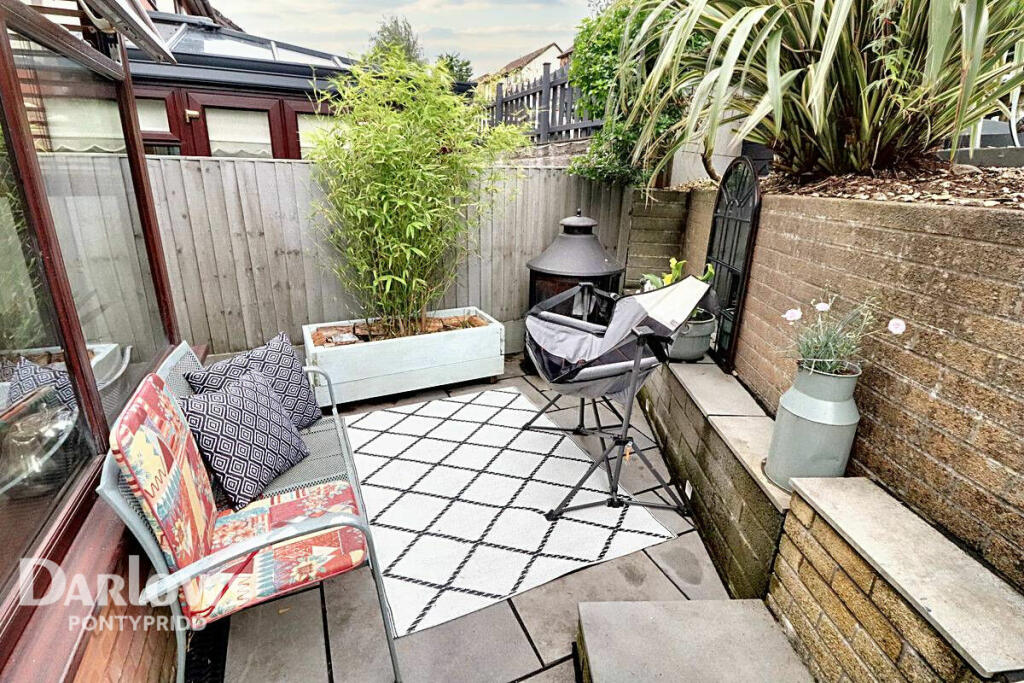 Additional image 31 of Ynys Hir, Pontypridd