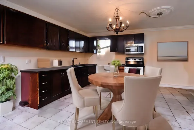 Additional image 5 of 505 Wellington St