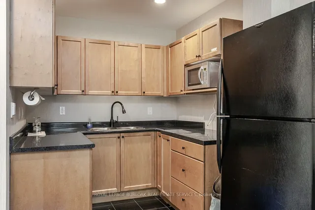 Additional image 33 of 2085 Amherst Heights Dr Unit 502