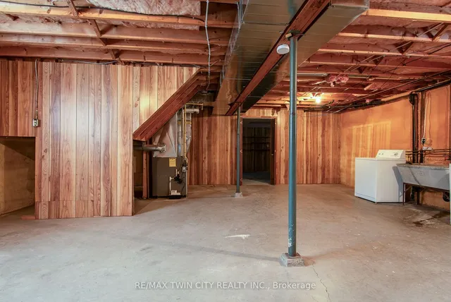 Additional image 32 of 21 Bridge St