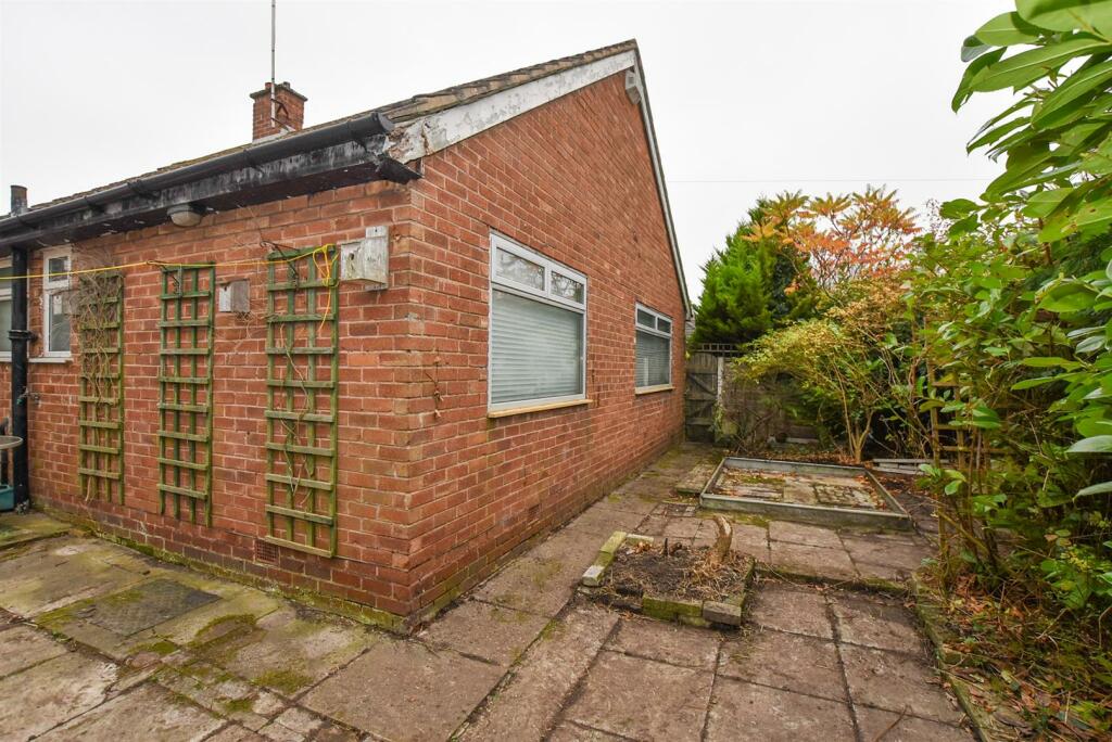 Additional image 17 of Alistair Drive, Bromborough