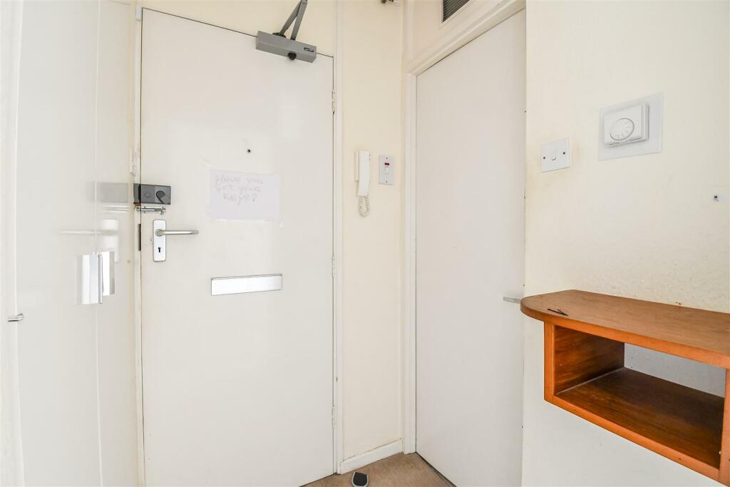 Additional image 16 of St Osyth Court, Barry
