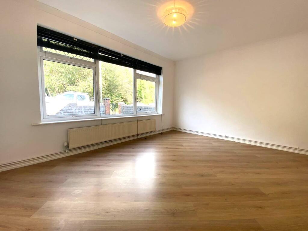 Additional image 9 of Bryn Onnen, Penderyn