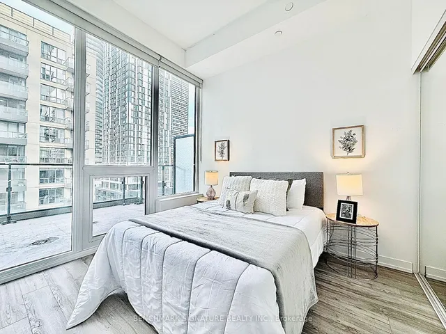 Additional image 6 of 77 Shuter St Unit 911