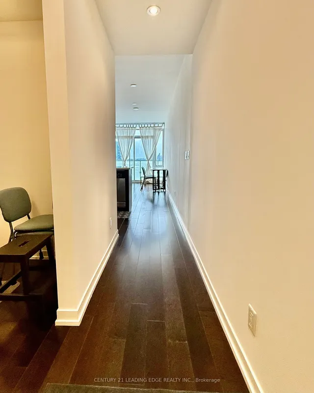 Additional image 7 of 170 Fort York Blvd Unit 1312