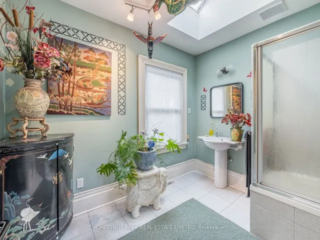 Additional image 33 of 126 Seaton St