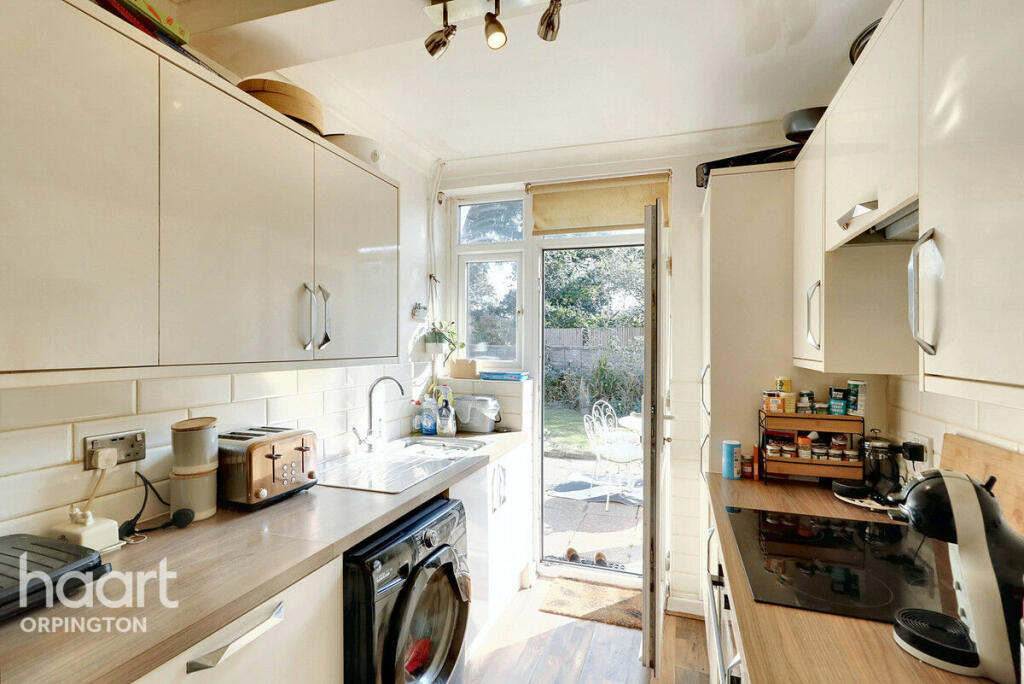 Additional image 7 of Grasmere Avenue, Orpington