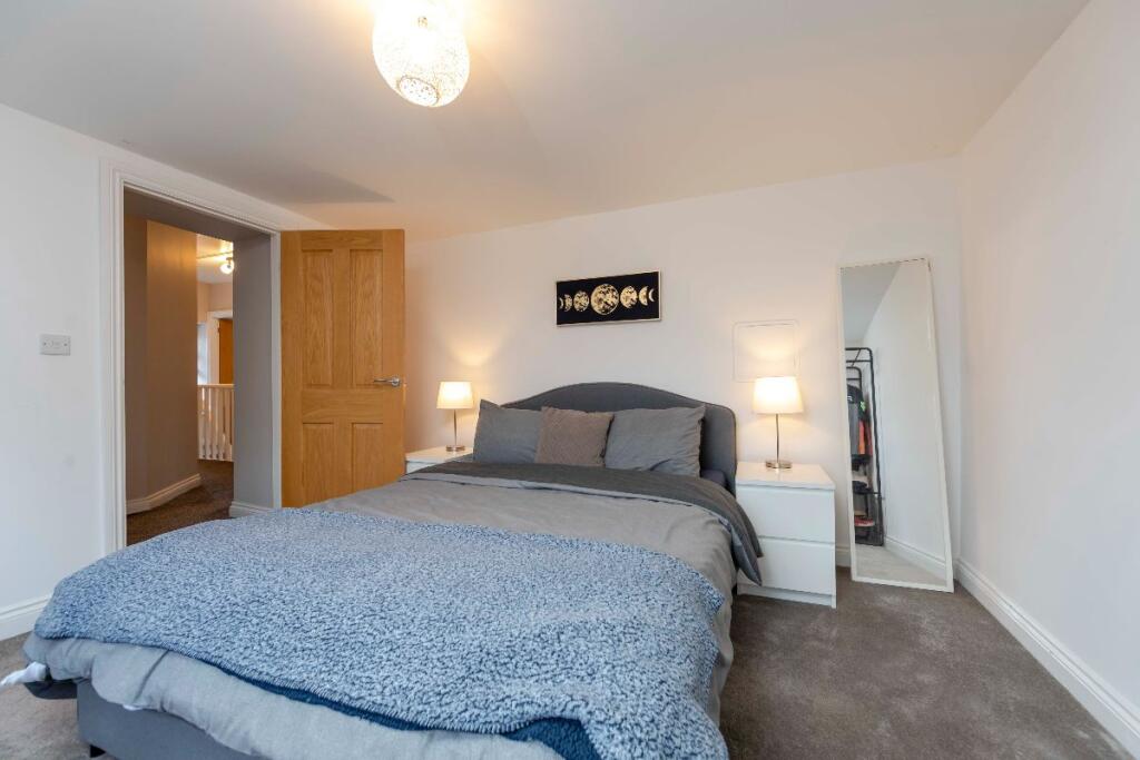 Additional image 31 of Brynyderw, Oakland Street, Bedlinog, Treharris