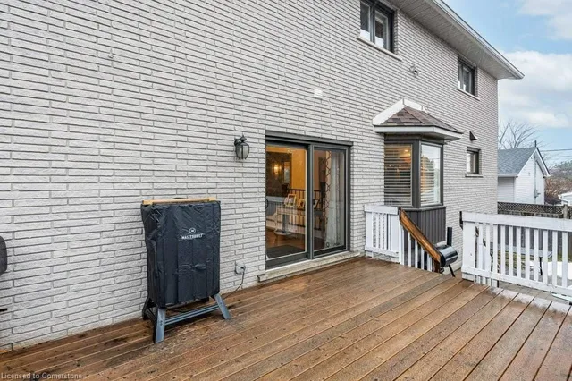 Additional image 42 of 116 Aubrey Ave