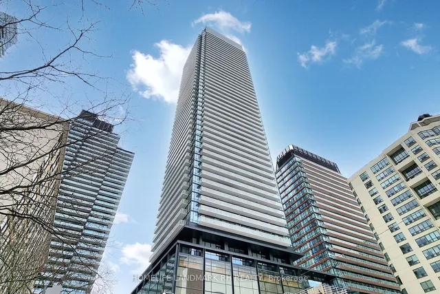 501 Yonge St Unit 3904