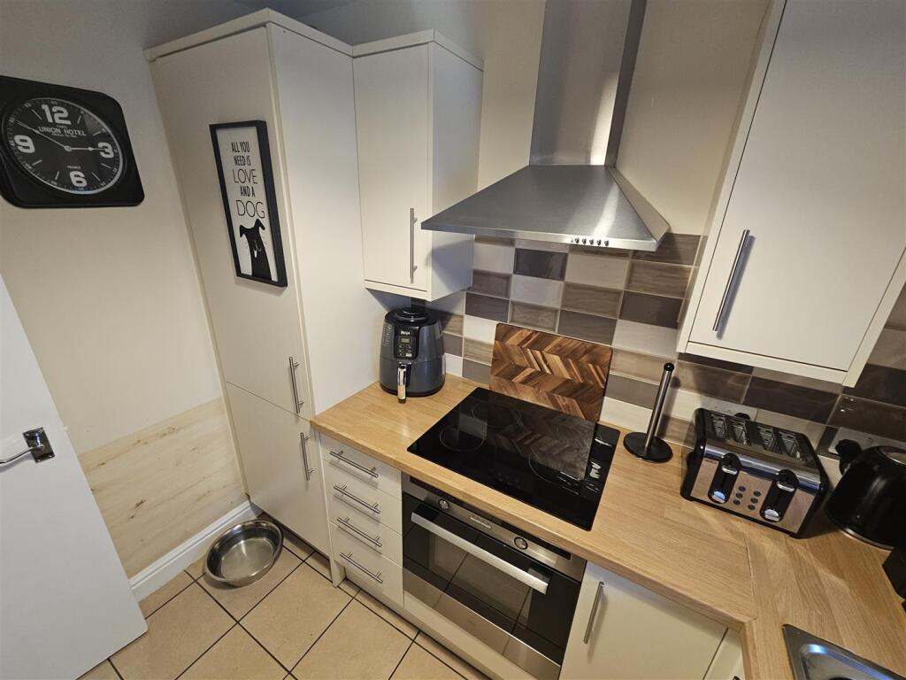 Additional image 3 of Doyle Avenue, fAIRWATER, Cardiff