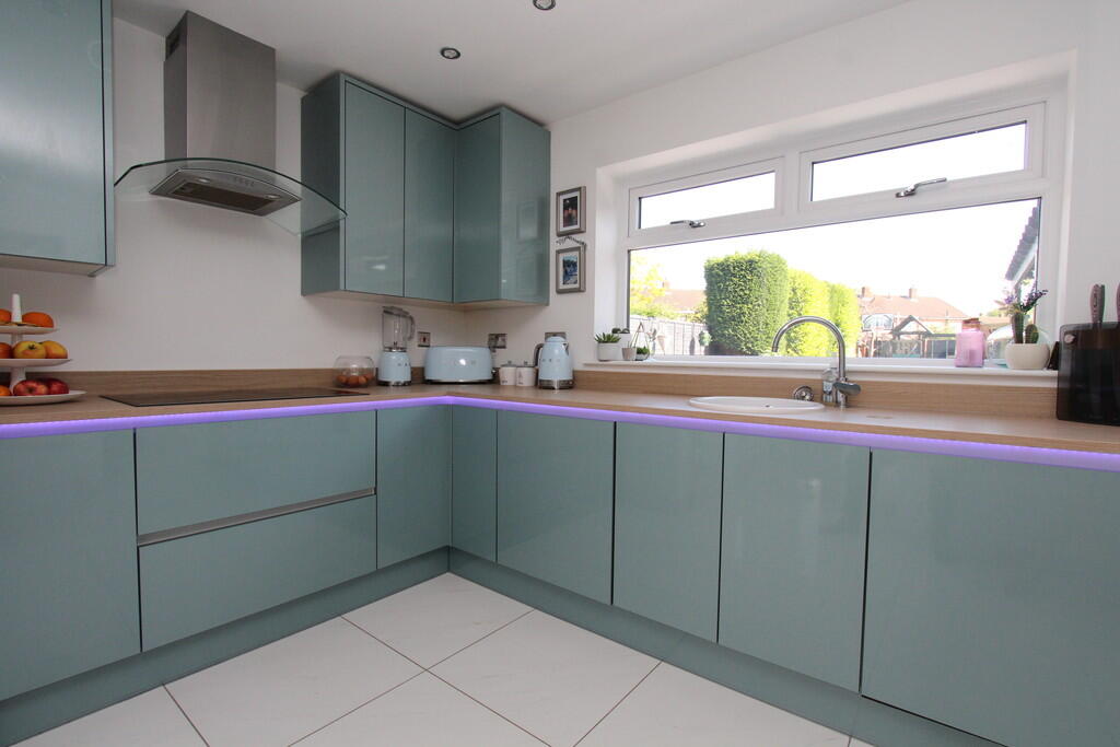 Additional image 3 of Anchor Close, Glascote