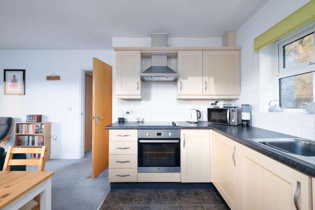 Additional image 15 of Bull Lane, St George