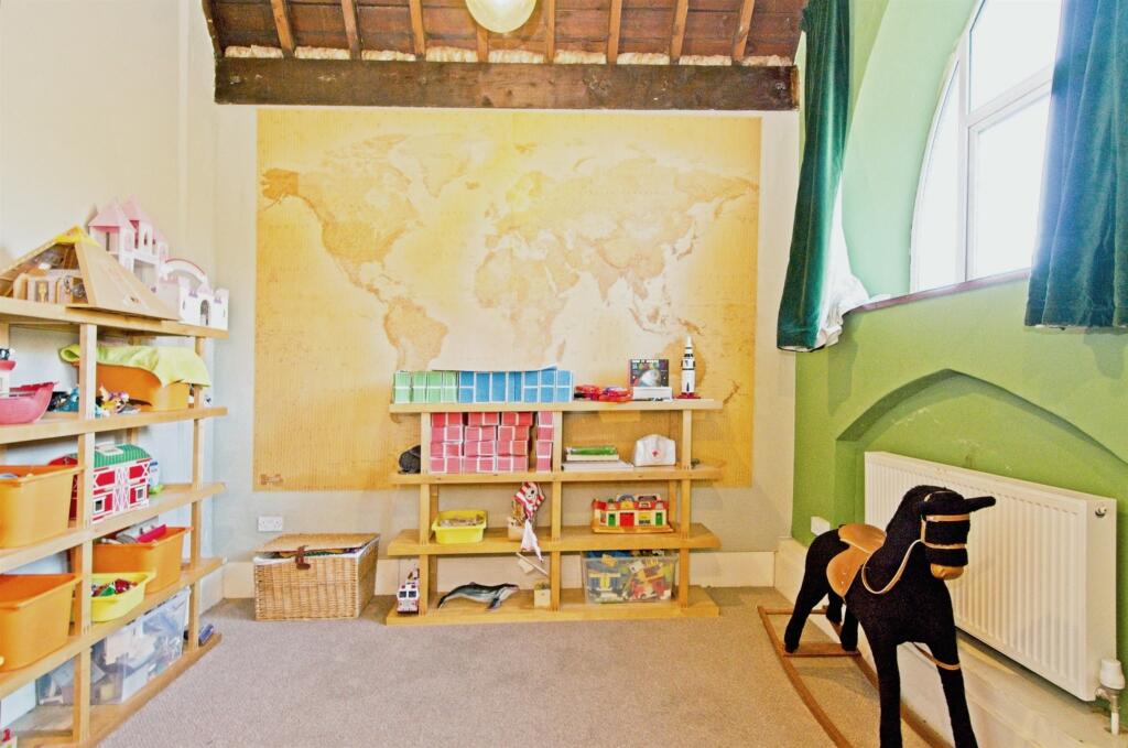 Additional image 13 of Oakland Terrace, Ferndale