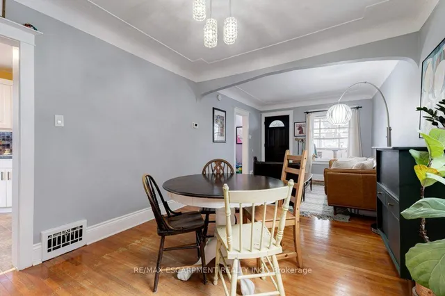 Additional image 21 of 64 Graham Ave