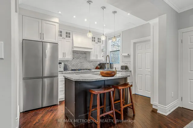 Additional image 12 of 26 Algonquin Ave