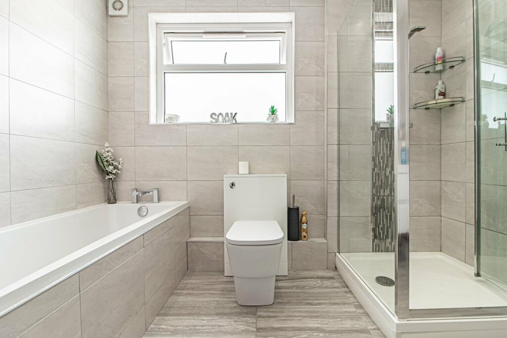 Additional image 11 of Rhyd Y Nant, Pontyclun, CF72