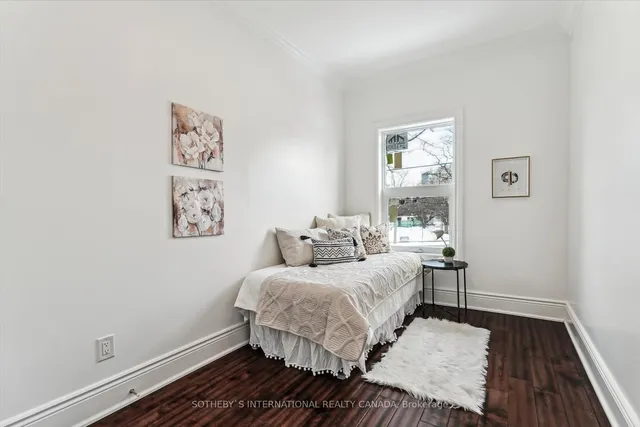 Additional image 19 of 290 Bathurst St