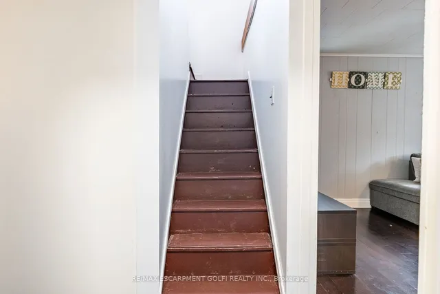 Additional image 24 of 303 HOUGHTON Ave