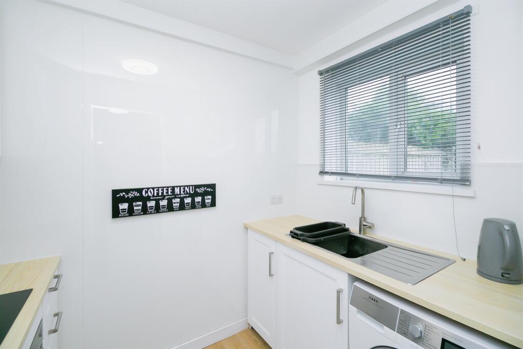 Additional image 5 of St. Davids Avenue, Llantwit Major