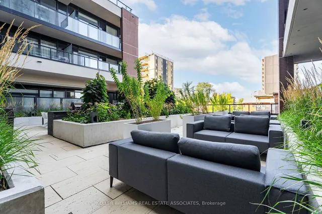 Additional image 25 of 270 Dufferin St Unit 329