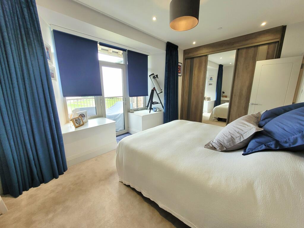 Additional image 11 of THE REST, REST BAY, PORTHCAWL, CF36 3UP