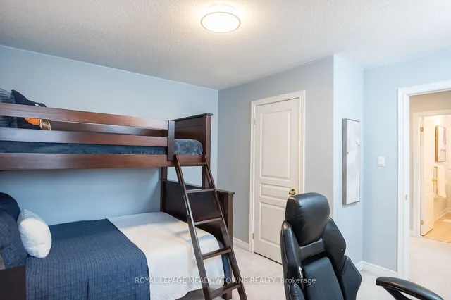 Additional image 30 of 401 Black Dr