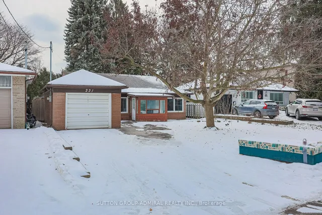 Additional image 33 of 221 Churchill Ave