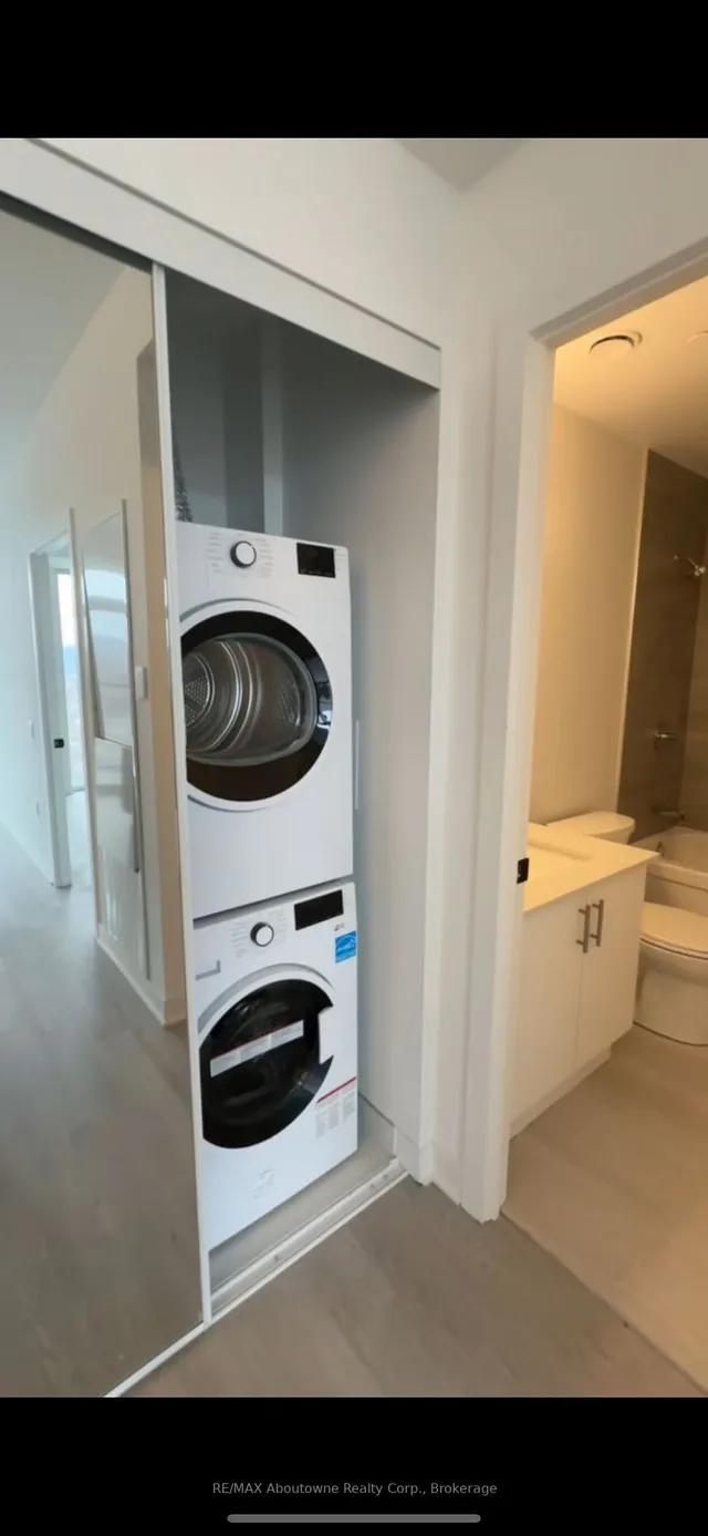 Additional image 11 of 2782 Barton St Unit 1001