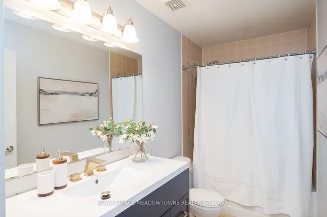 Additional image 38 of 311 Pringle Ave