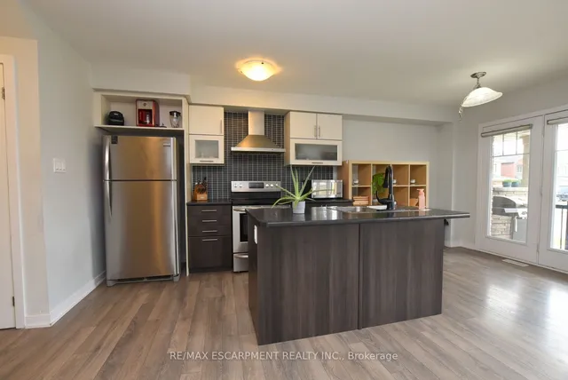 Additional image 16 of 50 Sherway Dr