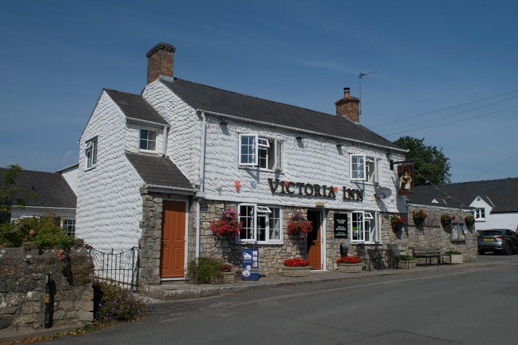 Primary image of Victoria Inn, Sigingstone, Cowbridge, Glamorgan, United Kingdom, CF71 7LP