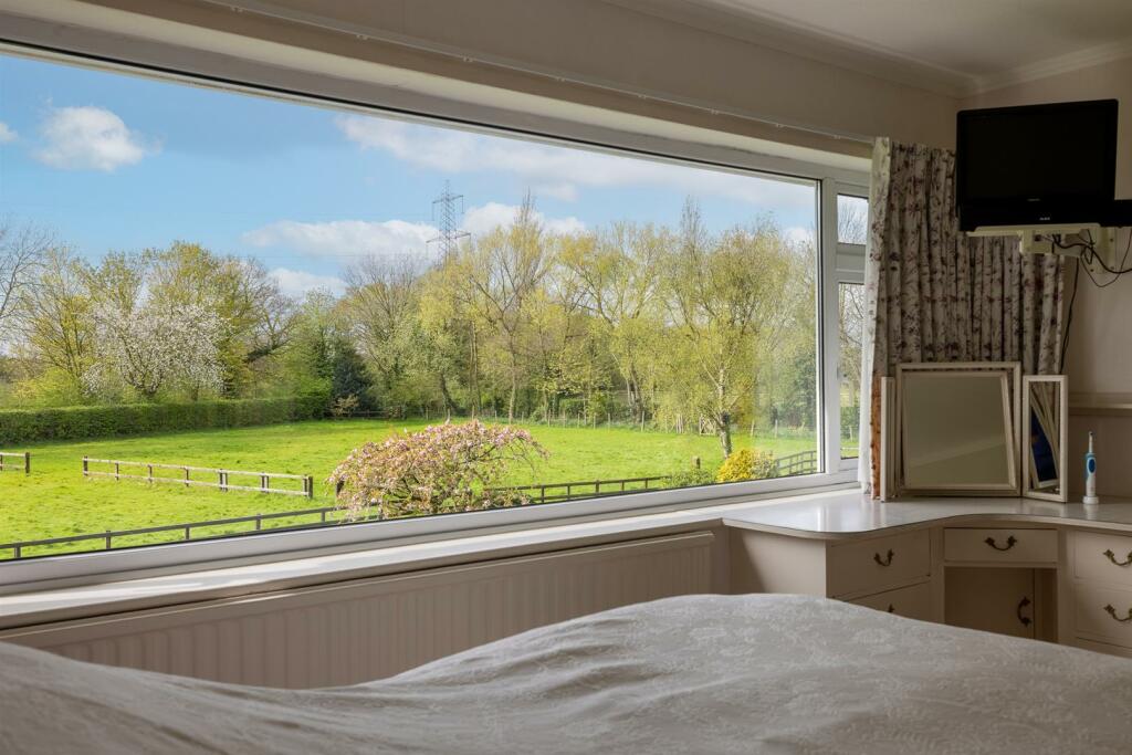 Additional image 18 of Hadlow Road, Willaston, Neston