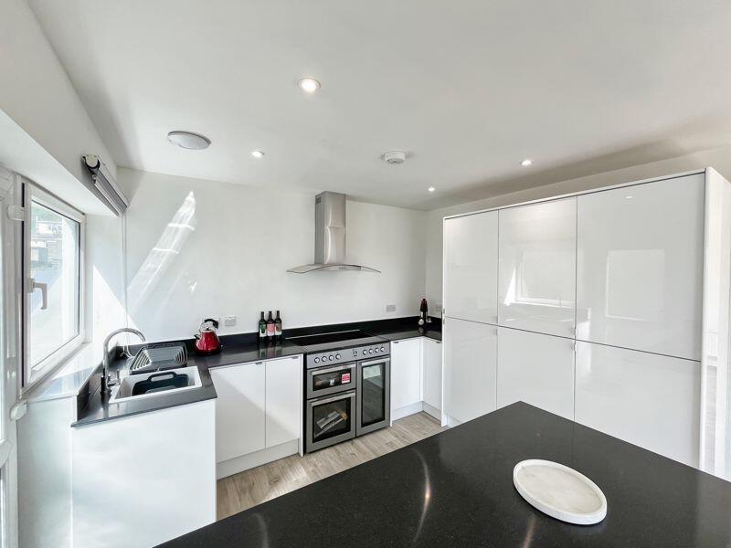 Additional image 20 of 58 Danygraig Avenue, Porthcawl, CF36 5AE