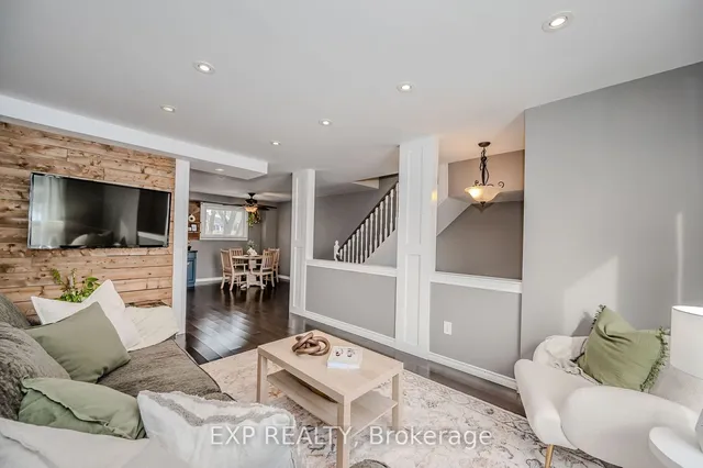 Additional image 9 of 64 Bronte St Unit 11