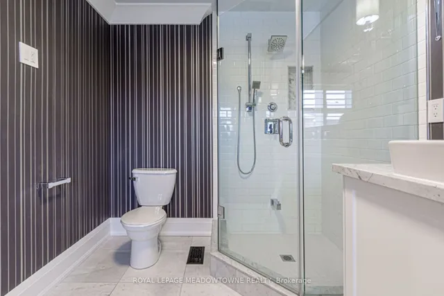 Additional image 28 of 729 Wettlaufer Terr