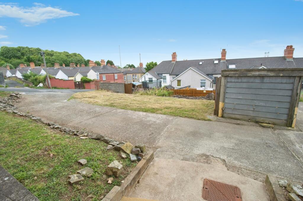 Additional image 13 of Davnic Close, Pontypridd Street, Barry, Vale of Glamorgan, CF63