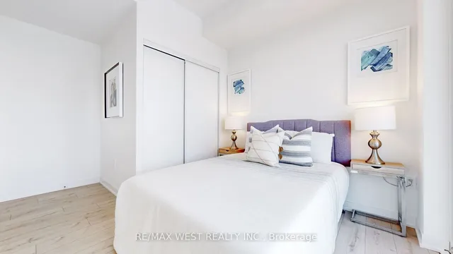 Additional image 18 of 9 Tecumseth St Unit 707