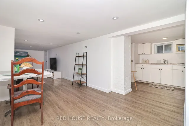 Additional image 22 of 95 Tenth St