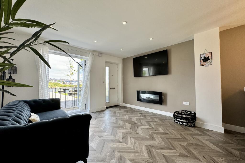 Additional image 5 of Clos Cymmer, Barry