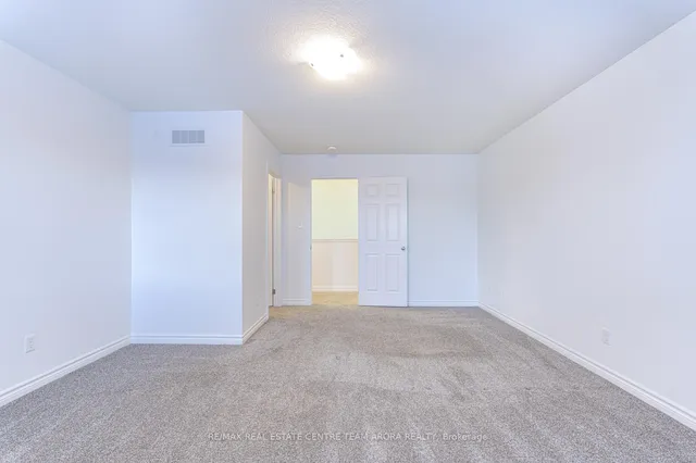 Additional image 24 of 57 Woodedge Circ