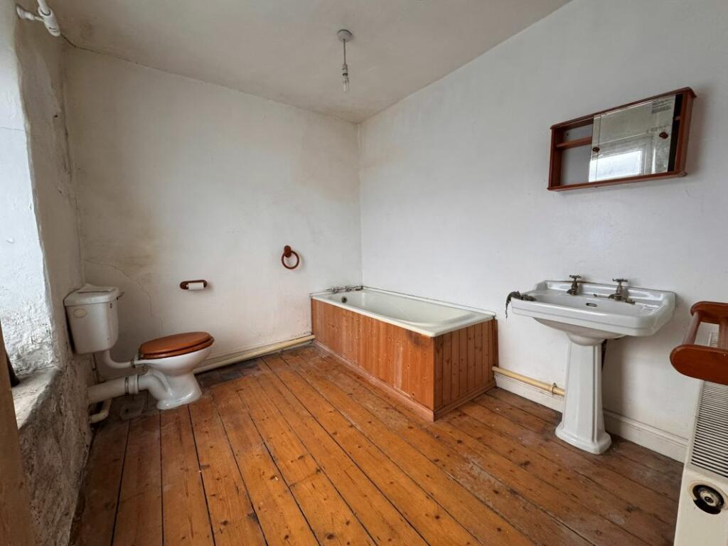 Additional image 7 of 55 High Street, Mountain Ash, RCT, CF45 3PE