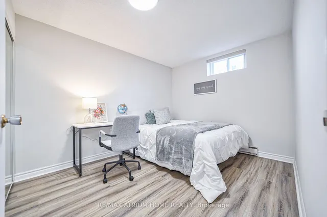 Additional image 36 of 18 Castle Hill Dr