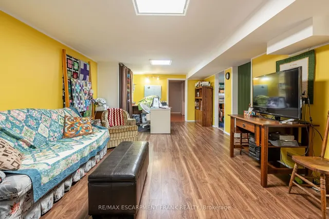 Additional image 28 of 58 Lambert St