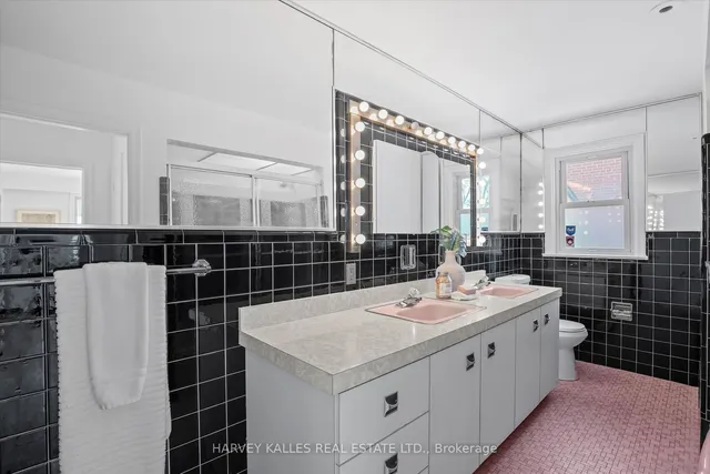 Additional image 25 of 121 Hove St