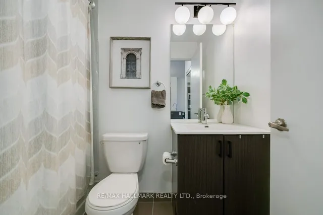 Additional image 12 of 3560 St. Clair Ave Unit 205