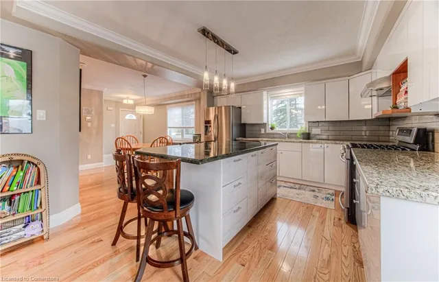 Additional image 14 of 82 Woolwich St